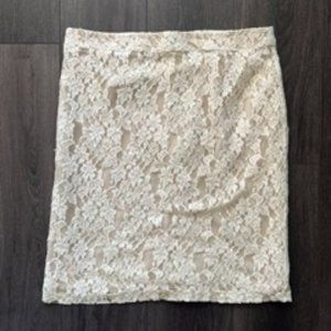 Cupio Lace Pencil Skirt - Size Large